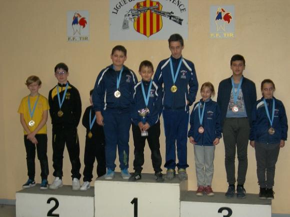 CHAMPIONNAT DEPARTENTAL DES CLUBS 2017 EQUIPE 1 MEDAILLE OR ET EQUIPE 2 MEDAILLE BRONZE.jpg