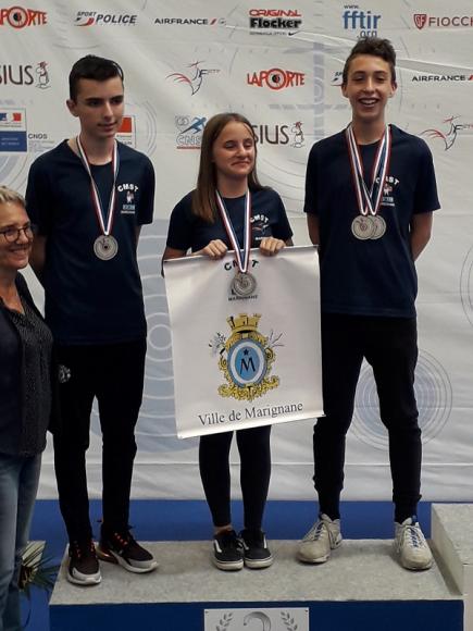 EQUIPE VICE CHAMPIONNE DE FRANCE 2019 PISTOLET OLYMPIQUE 10 METRES.jpg