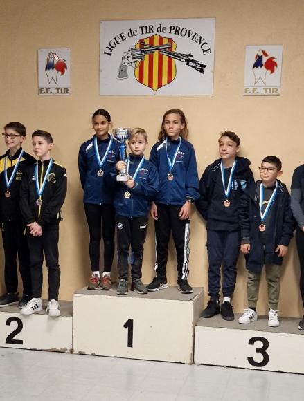 PODIUM CHAMPION DES BDR CHAMPIONNAT CLUBS ECOLE DE TIR PISTOLET 10 M 2024.jpg