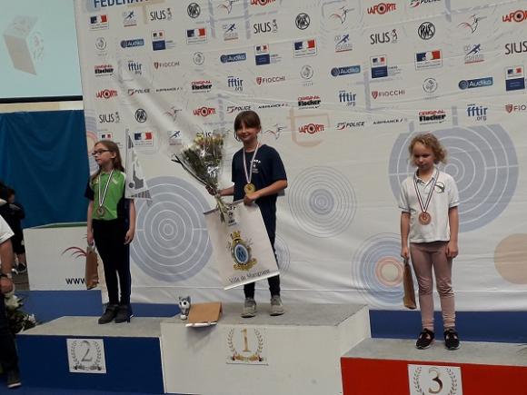 PODIUM DES POUSSINES PISTOLET OLYMPQUE AU CHAMPIONNAT DE FRANCE 2019 MANON GUILLON 1°.jpg